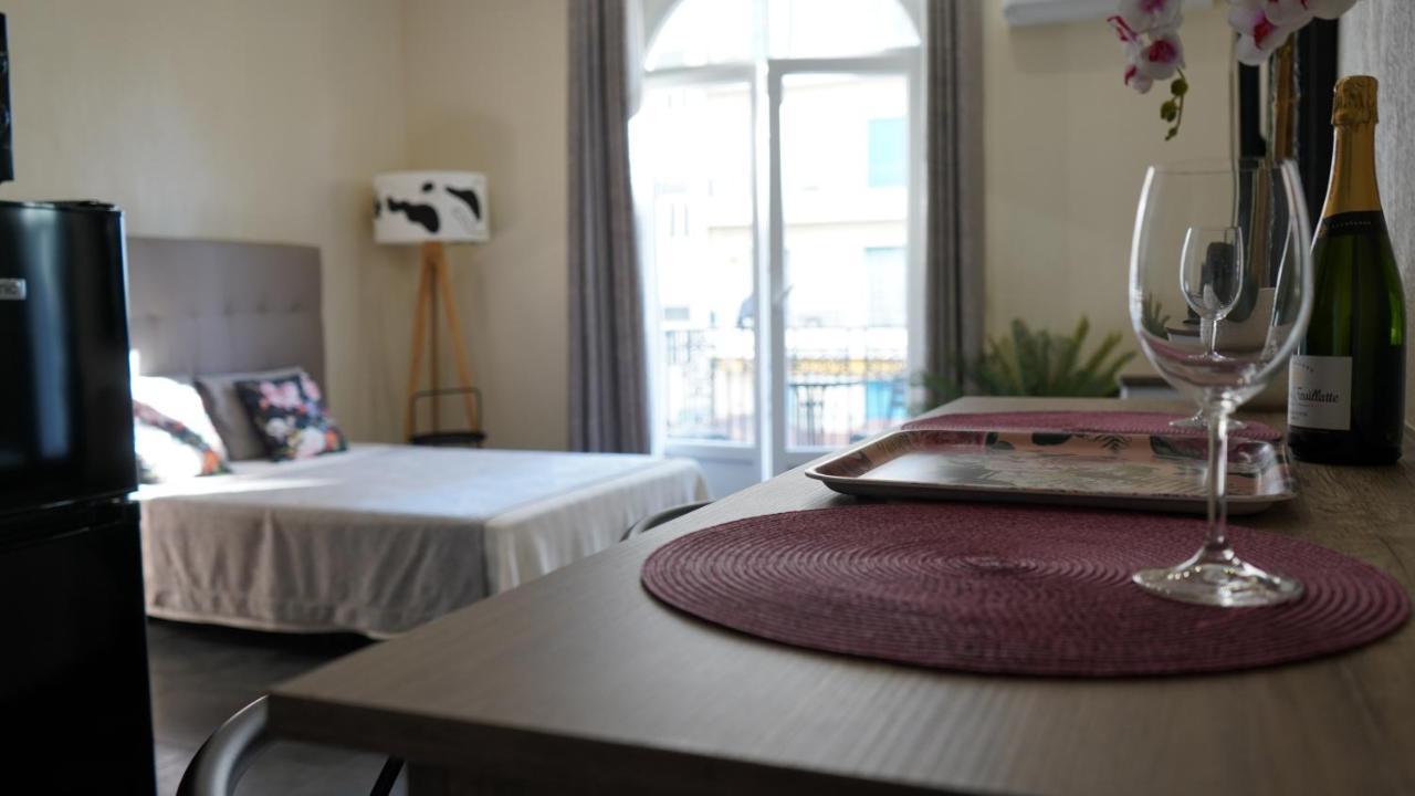 Cozy Studio With A Sea View Nicea Zewnętrze zdjęcie
